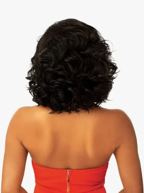 Trina_back-540x720